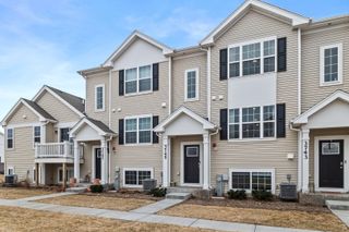 3745 Bailey Road, Yorkville, IL 60560