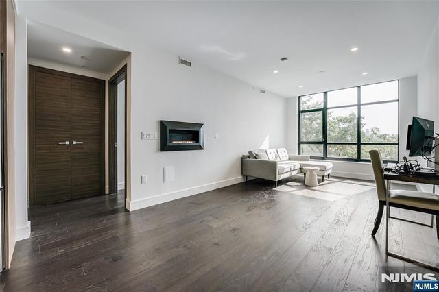 8701 Churchill Road 506, North Bergen, NJ 07047