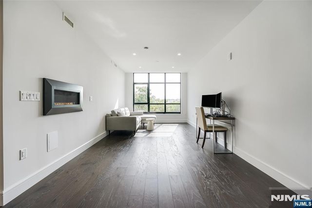 8701 Churchill Road 506, North Bergen, NJ 07047