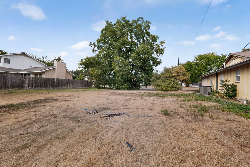 3830 Twin Falls Street, Irving, TX 75062 — photo 3