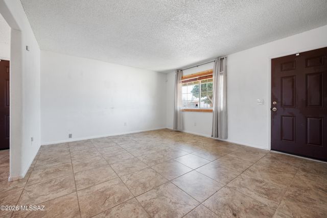 775 E Country Club Drive, Benson, AZ 85602