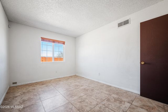 775 E Country Club Drive, Benson, AZ 85602