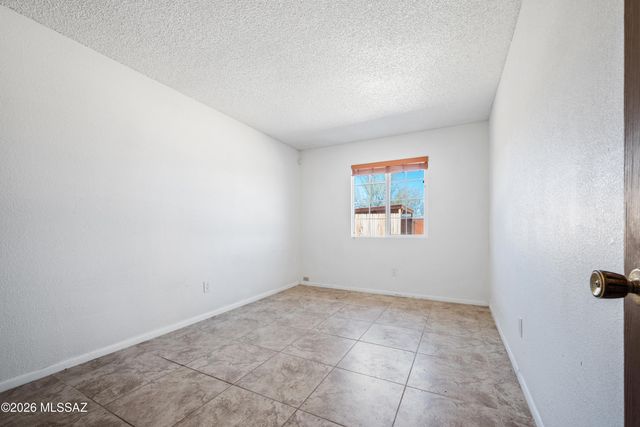 775 E Country Club Drive, Benson, AZ 85602
