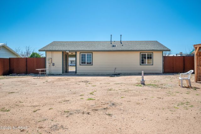 775 E Country Club Drive, Benson, AZ 85602