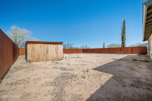 775 E Country Club Drive, Benson, AZ 85602