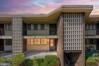 3906 STONE GATE DR #C, Suitland, MD 20746