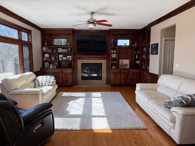 2800 Jordan Grove, West Des Moines, IA 50265