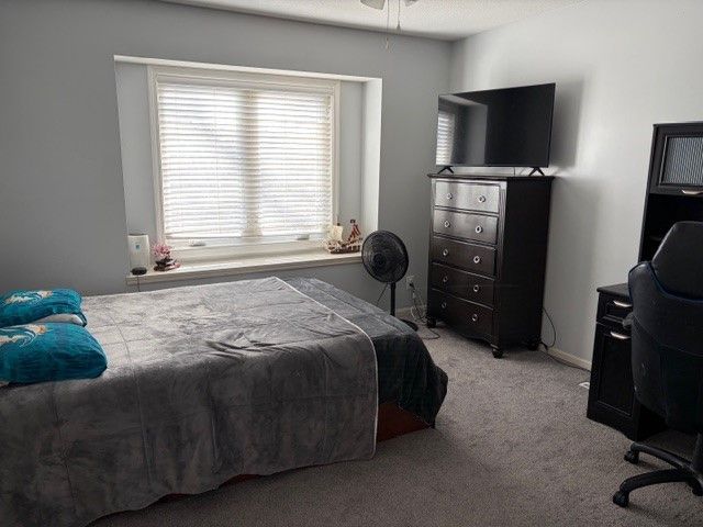 2800 Jordan Grove, West Des Moines, IA 50265