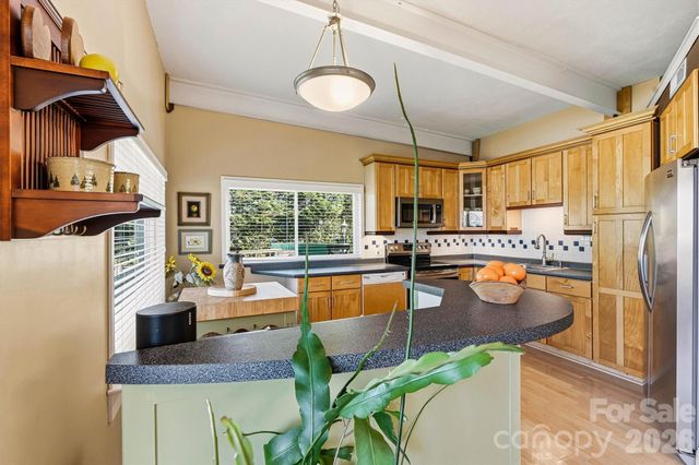 140 Shady Cove Road, Troutman, NC 28166