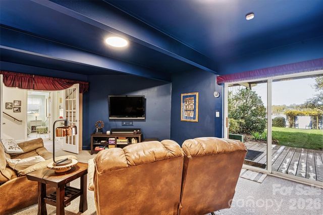 140 Shady Cove Road, Troutman, NC 28166