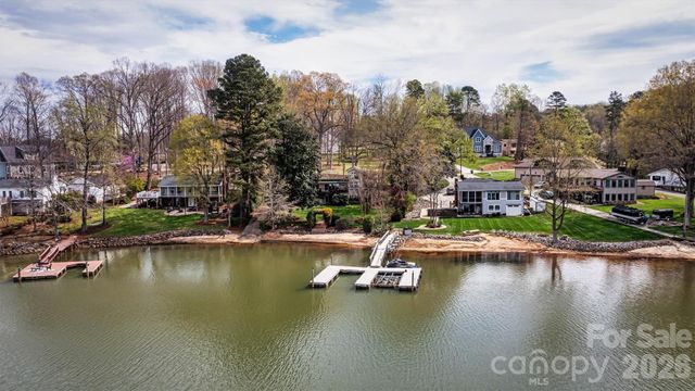 140 Shady Cove Road, Troutman, NC 28166