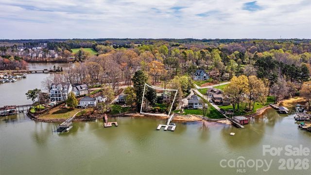 140 Shady Cove Road, Troutman, NC 28166