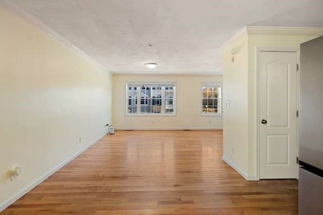 14 Bandon Circle 14, Westford, MA 01886