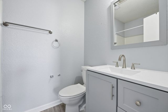 5277 Austral Drive, Indianapolis, IN 46254