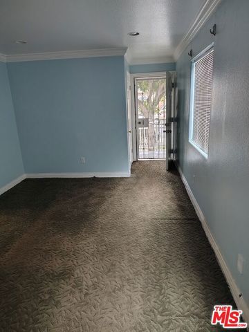 10516 Avalon Boulevard, Los Angeles, CA 90003