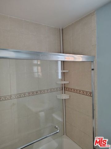 10516 Avalon Boulevard, Los Angeles, CA 90003