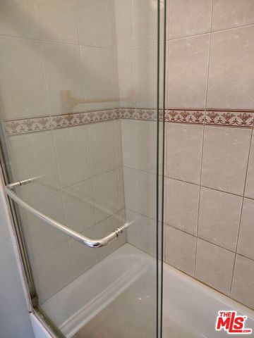 10516 Avalon Boulevard, Los Angeles, CA 90003