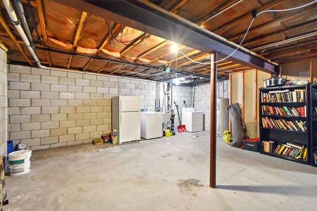8657 N 73rd STREET, Milwaukee, WI 53223
