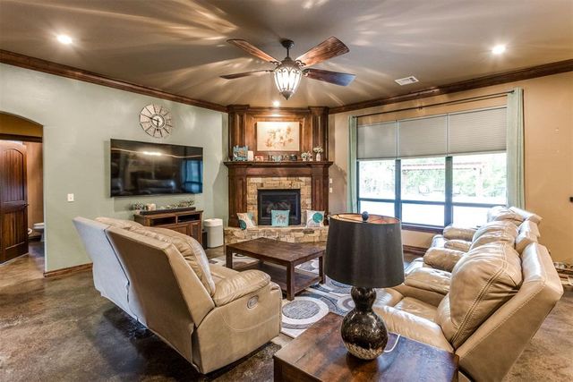 651 Fox Drive, Choctaw, OK 73020