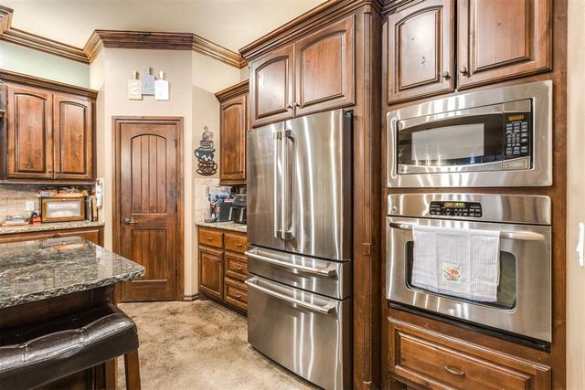 651 Fox Drive, Choctaw, OK 73020