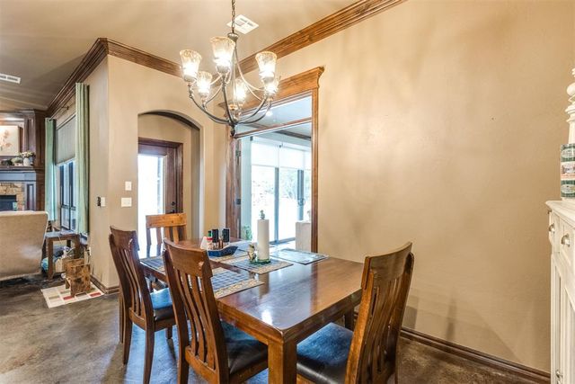 651 Fox Drive, Choctaw, OK 73020