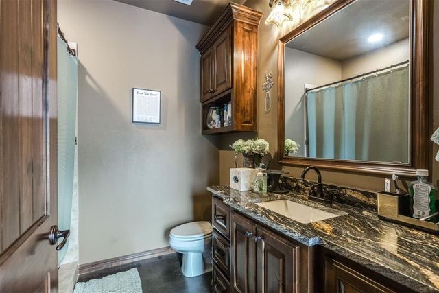 651 Fox Drive, Choctaw, OK 73020