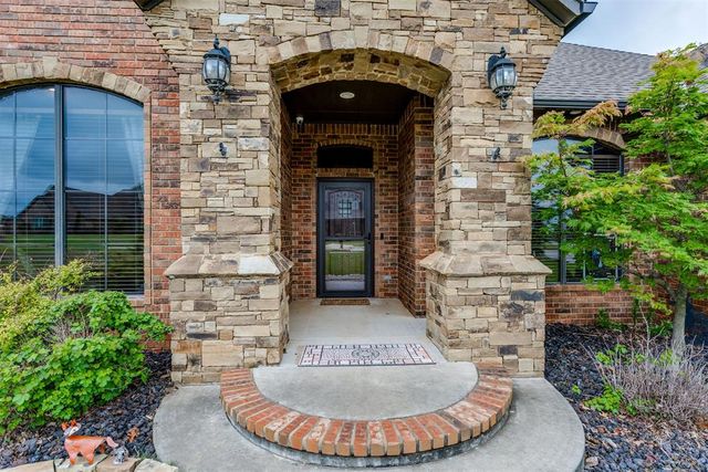 651 Fox Drive, Choctaw, OK 73020