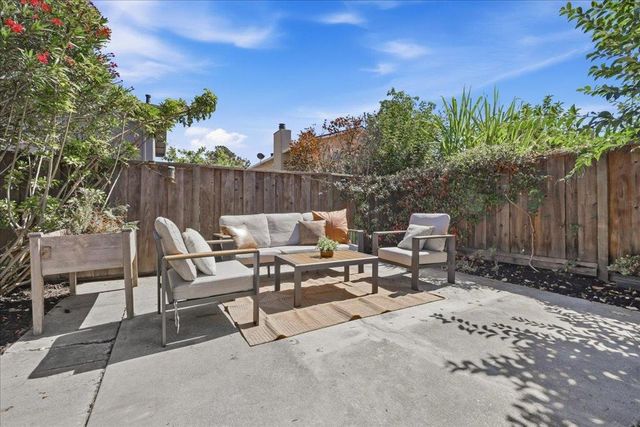 4562 Carmen Way, Union City, CA 94587