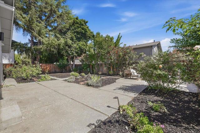 4562 Carmen Way, Union City, CA 94587