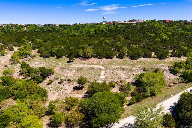 2210 Stoneledge Drive, Kerrville, TX 78028