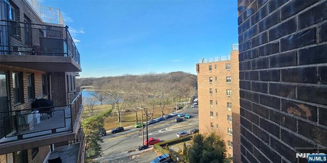 8800 Boulevard East 7K, North Bergen, NJ 07047