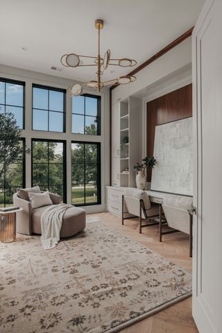 235 Robin Hill Rd, Nashville, TN 37205