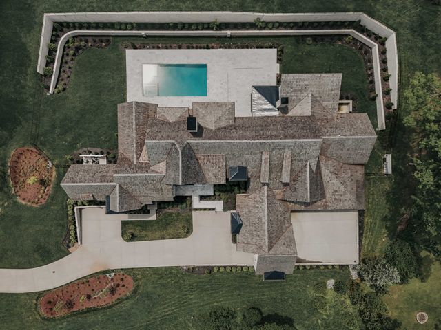 235 Robin Hill Rd, Nashville, TN 37205