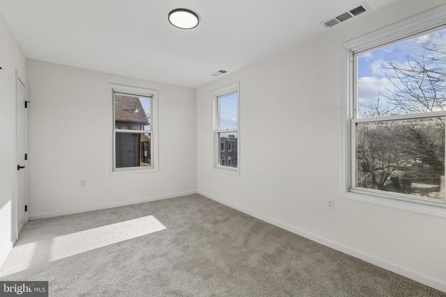 507 WASHBURN AVE, Baltimore, MD 21225