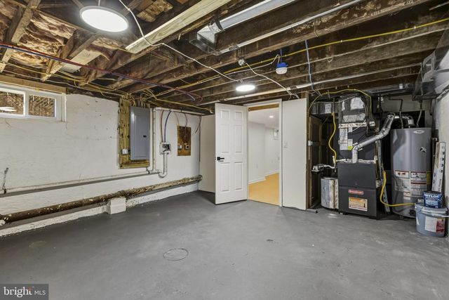 507 WASHBURN AVE, Baltimore, MD 21225