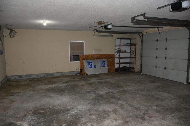 714 E NANCE DR, Columbia, MO 65202