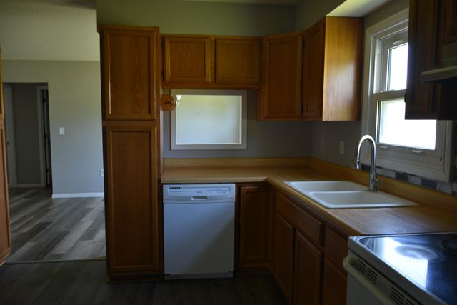714 E NANCE DR, Columbia, MO 65202