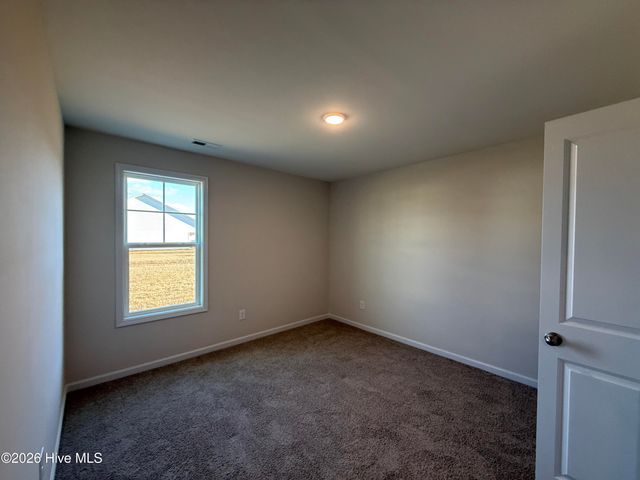 63 W Emily Gardens Drive, Selma, NC 27576