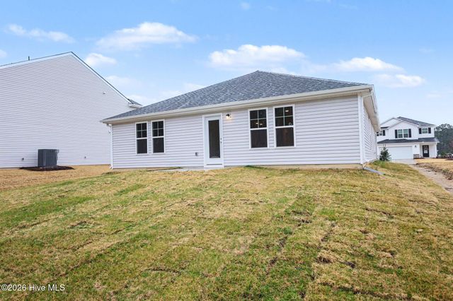 63 W Emily Gardens Drive, Selma, NC 27576