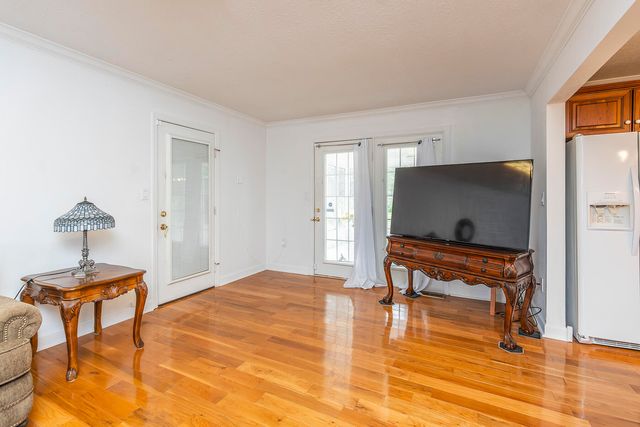 245 KY HWY 1050, Jeffersonville, KY 40337