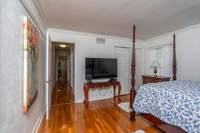 245 KY HWY 1050, Jeffersonville, KY 40337