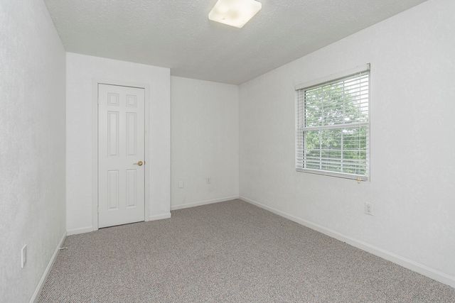 245 KY HWY 1050, Jeffersonville, KY 40337