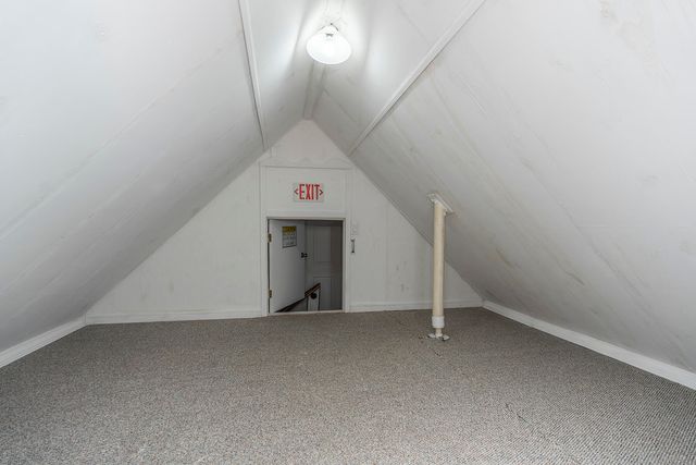 245 KY HWY 1050, Jeffersonville, KY 40337