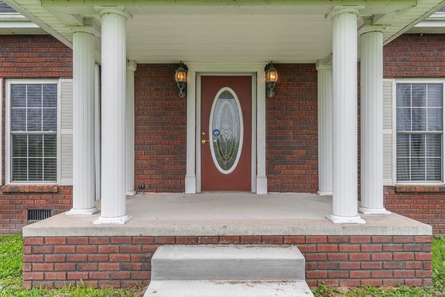 245 KY HWY 1050, Jeffersonville, KY 40337