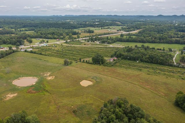 245 KY HWY 1050, Jeffersonville, KY 40337