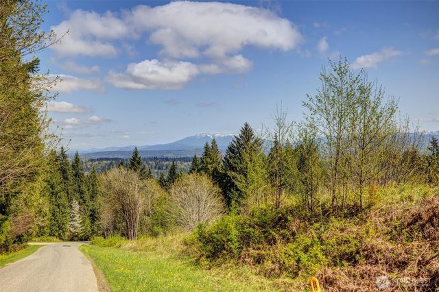 17512 260th Avenue SE, Monroe, WA 98272