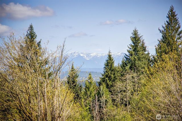 17512 260th Avenue SE, Monroe, WA 98272
