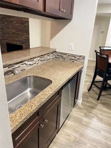 9350 Country Creek Drive 74, Houston, TX 77036