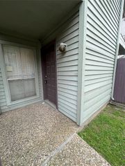 9350 Country Creek Drive 74, Houston, TX 77036