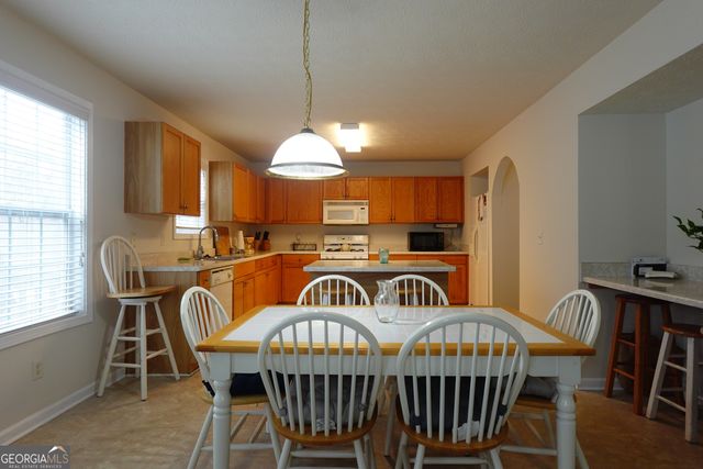 334 Covington Drive, Hiram, GA 30141